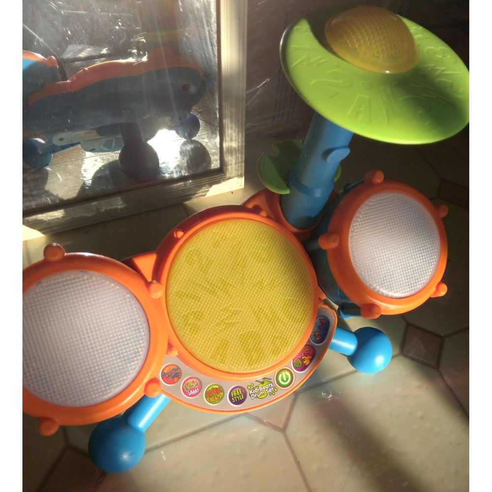 VTech KidiBeats Drum Set Drum Freestyle Musical Rock & Learning Toy for Kids 2-5